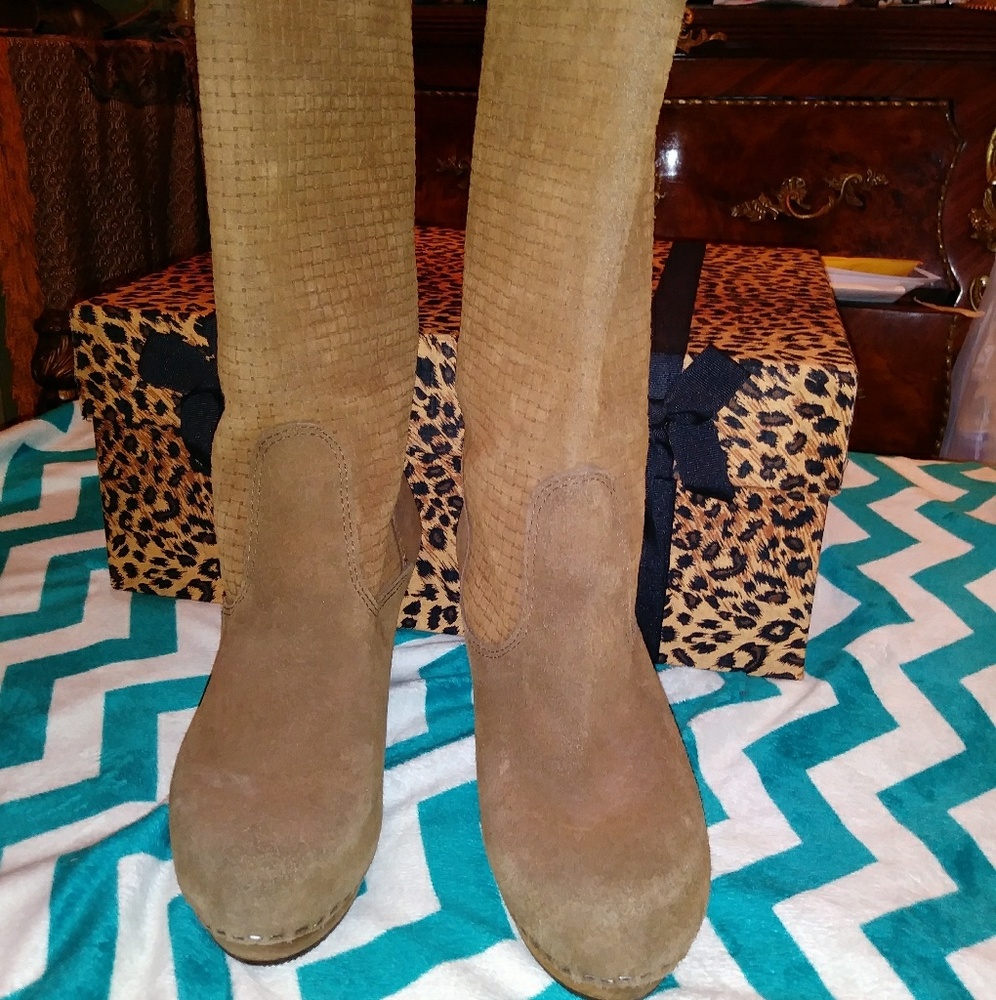 Sanita Boots